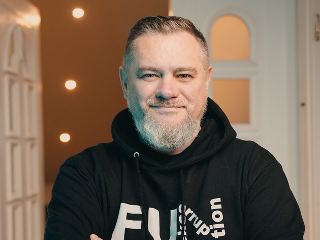 Тендер на дорогу в Буковель за 6,6 млрд отменен, а инициатор увольняется – журналист