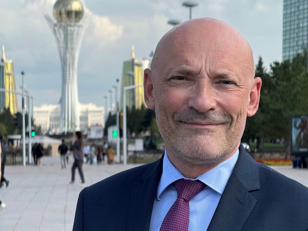 Посол Эстонии в Казахстане ушел в отставку. Как это связано с Украиной