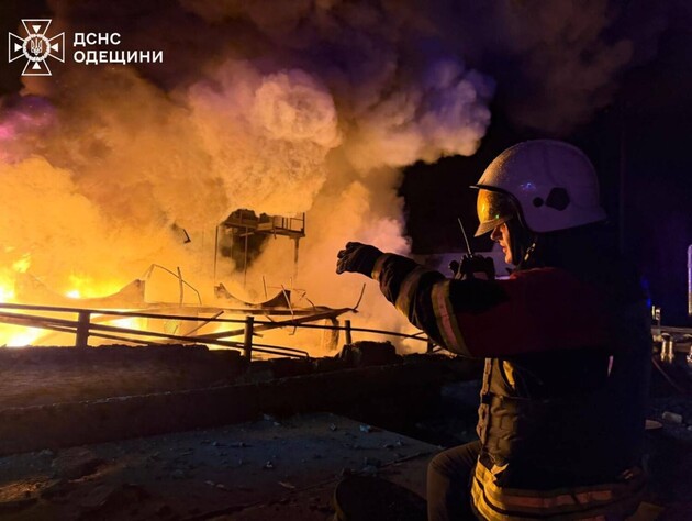 Росіяни атакували Одеську й Харківську області. Пошкоджено інфраструктуру й навчальний заклад