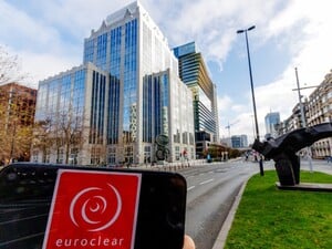 Французький банкір погрожував гендиректорці Euroclear через репараційний кредит Україні – ЗМІ