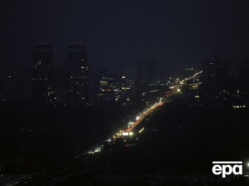 "На жаль". В "Укренерго" дали прогноз щодо вимкнень світла до кінця тижня