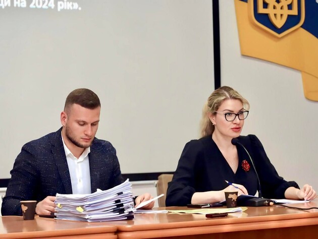 Секретарь горсовета Василькова заявил, что его избила мэр города, он в больнице