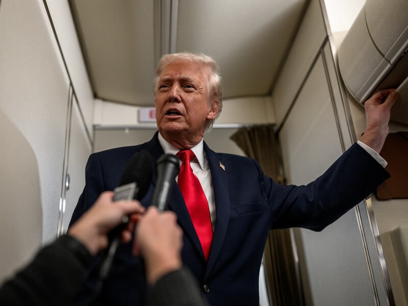 Трамп закликав Макрона, Мерца і Стармера натиснути на Зеленського, щоб той погодився на умови "мирного плану" – WSJ