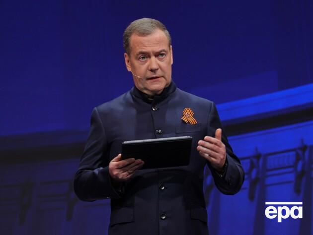 У РФ обурилися через слова Зеленського про референдум щодо територіальних питань