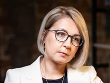 Если денег на зарплаты военным нет, а налоги боимся поднять – есть вариант, который точно сработает