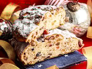 Рождественский штоллен нужно готовить уже! Воспользуйтесь этим самым простым рецептом традиционной выпечки