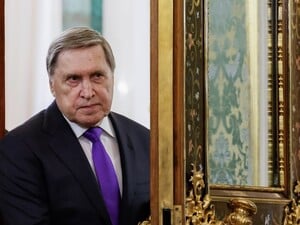 У Кремлі зробили заяву про виведення російських військ із Донбасу