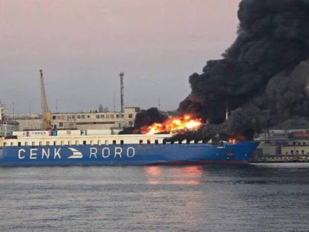 Путин встретился с Эрдоганом, после чего РФ запустила ракеты по Одесской области. Горит судно, вероятно турецкое