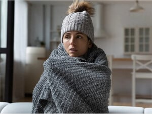 Пять способов безопасно согреться при длительных отключениях света