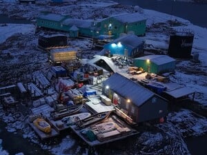 Птушкин опубликовал в YouTube свой фильм про Антарктиду – он на три минуты дольше киноверсии. Видео