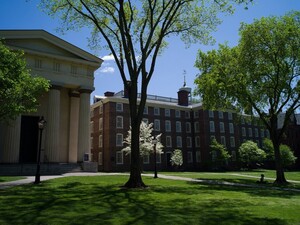 У США невідомий влаштував стрілянину в університеті під час іспитів, є жертви