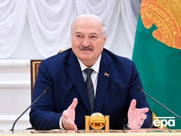 Лукашенко пообещал США остановить полеты воздушных шаров с контрабандой в Литву – спецпосланник Трампа