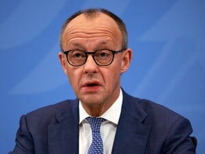 Епоха Pax Americana в Європі закінчилася – Мерц