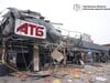 Російський обстріл знищив АТБ у Запоріжжі. Серед постраждалих дитина і рятувальник