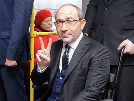 Кернес о возможности ходить: Мне зарезервировали место в клинике Чикаго, но меня не выпустили из Украины. Время упущено