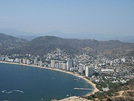 На российских туристов в Мексике напали неизвестные с мачете