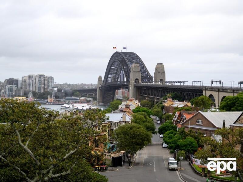 Стрельбу в Сиднее, в результате которой погибли 15 человек, устроили отец и сын