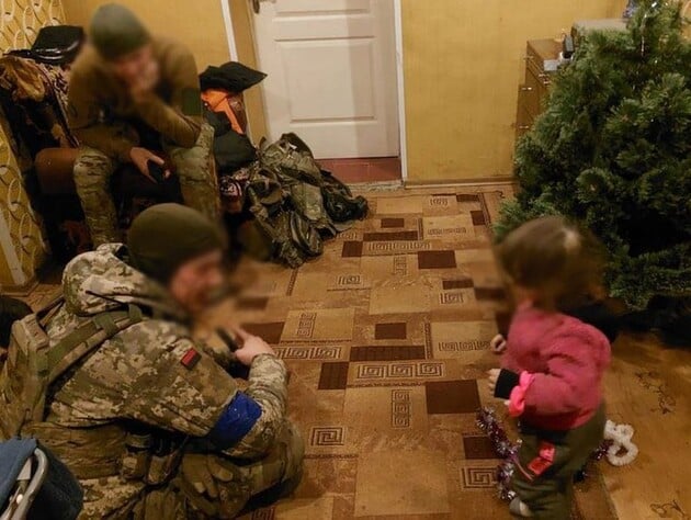 В Купянске военные отбили у оккупантов 14 гражданских украинцев