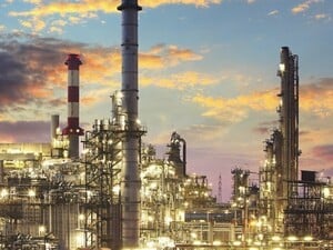 Сили оборони України вночі успішно уразили стратегічний об'єкт РФ – Астраханський ГПЗ