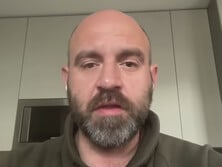 Если вы искали пример самоубийственного поведения – то это он