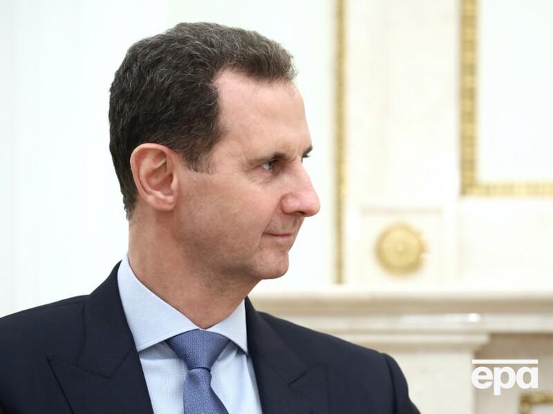 Сім'я Асада веде в Москві розкішне життя, сам він збирається зайнятися медициною – The Guardian