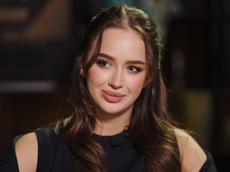 Симбочка о сексе втроем: Он привел друга, я испугалась – очень целомудренной была