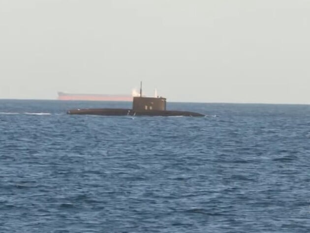 Украина, вероятно, поразила две подлодки РФ в Новороссийске – Defence Express