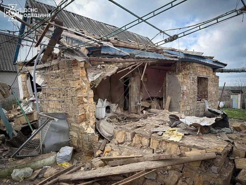 Унаслідок вибуху електричного бойлера зруйновано будинок в Одеській області. Фото