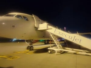 Фіцо із Брюсселя поскаржився, що його літак пошкодили до 