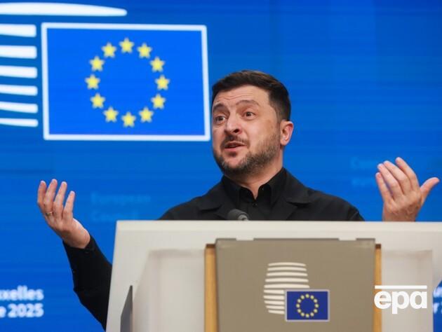 "Кажуть, що я важкий". Зеленський заявив, що в Конституції залишиться шлях України в НАТО