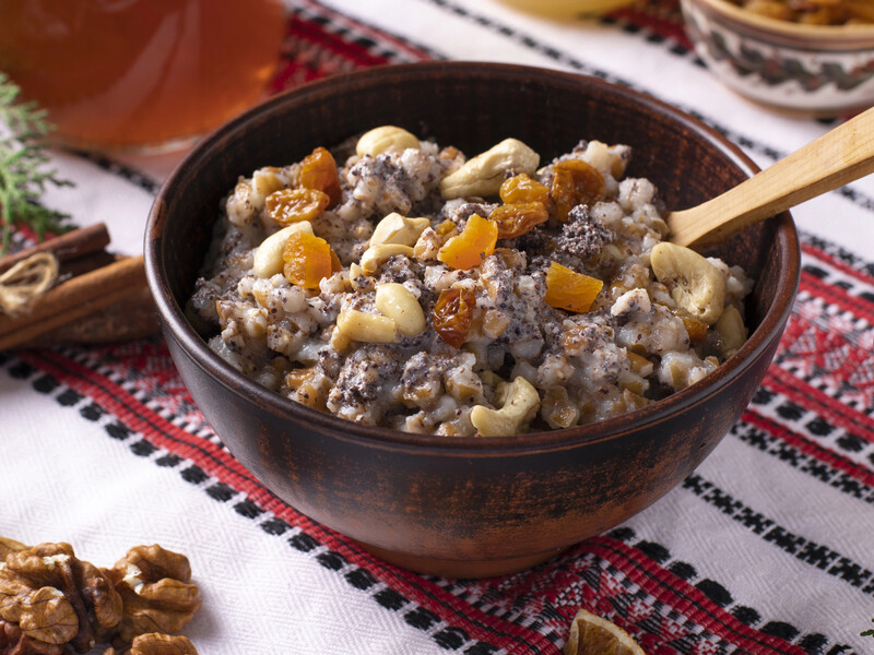 Традиційна, в духовці й у мультиварці. Три рецепти куті на Різдво