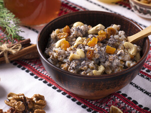 Традиционная, в духовке и в мультиварке. Три рецепта кутьи на Рождество