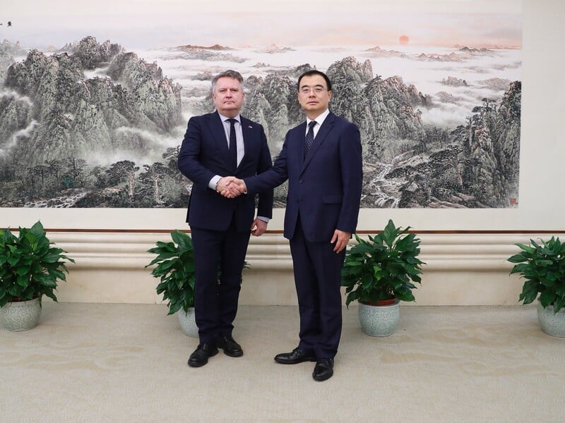 Кислица в Пекине провел переговоры 