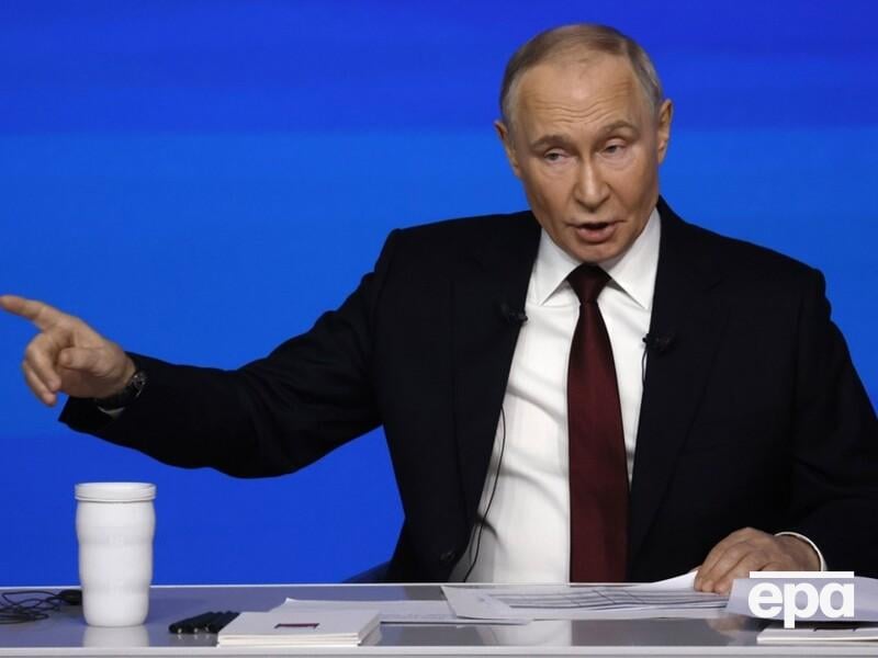 Путин заявил, что "согласился на компромиссы" и "мяч на украинской стороне"