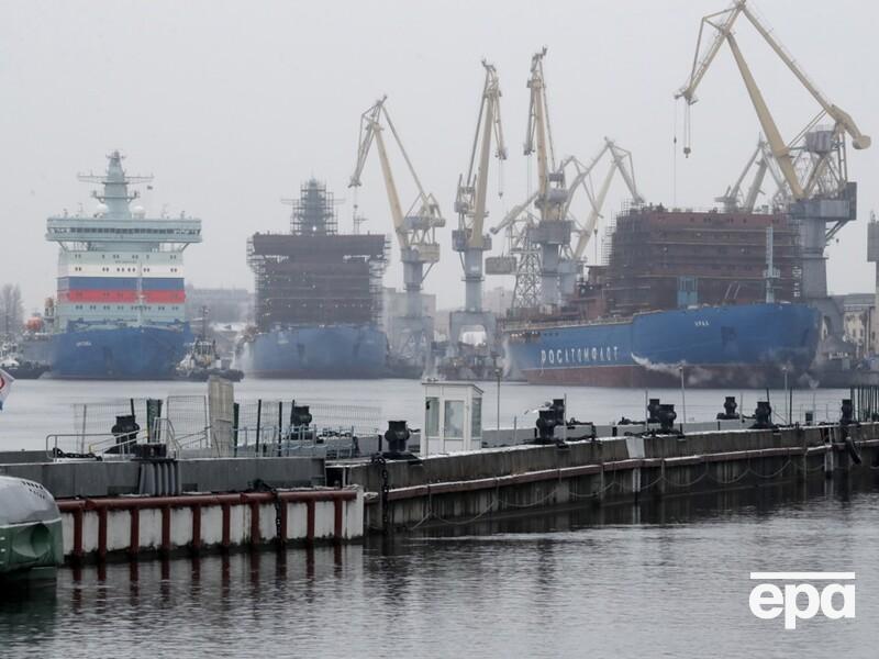 Намагаючись врятувати свою економіку, Росія вивела в Арктику всі свої атомні криголами – ЗМІ