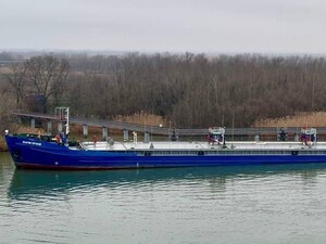 У мережу виклали фото танкера, який потрапив під український удар у російському Ростові