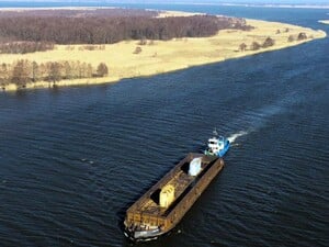 В Украину доставили ТЭС из Литвы. Она обеспечит светом и теплом миллион украинцев