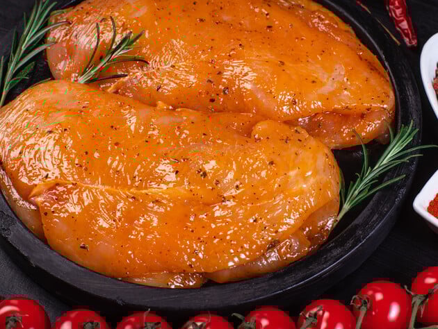 Добавьте этот секретный ингредиент – и курица получится невероятно нежная. Рецепт маринада по-быстрому