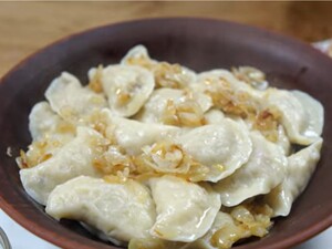 Змішайте це з борошном – і вареники вийдуть чудовими. Рецепт 