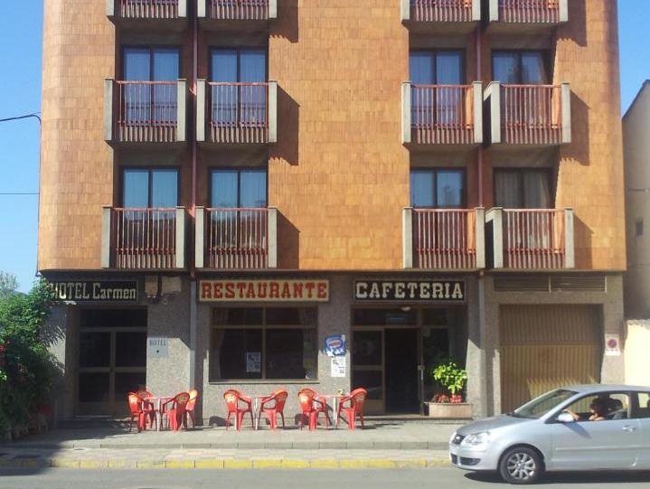 В Испании из ресторана сбежали одновременно 100 гостей, не заплатив за банкет