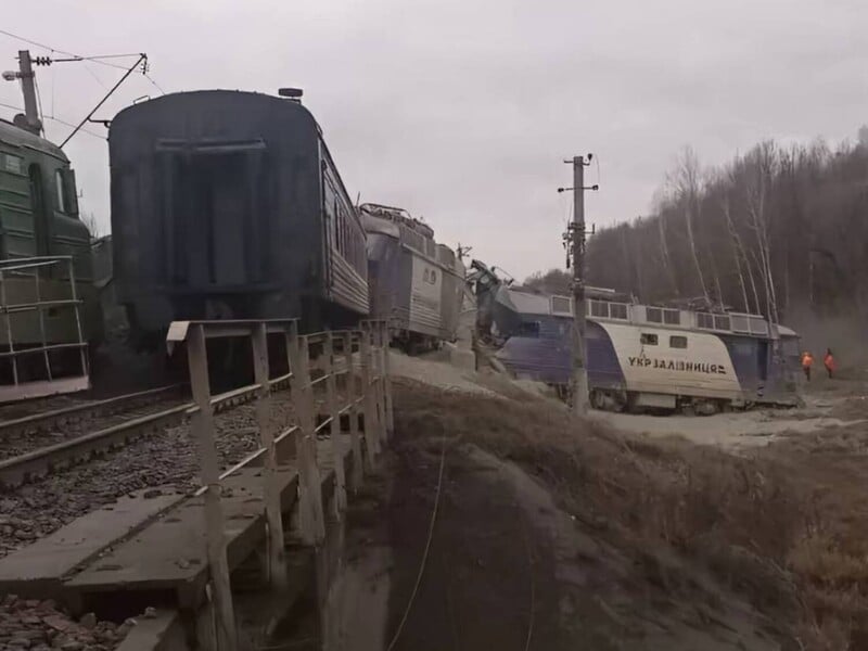 Ворожий дрон навмисно атакував пасажирський поїзд у Житомирській області – експерт