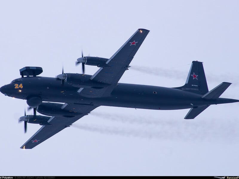 СБУ уразила літак-розвідник Іл-38Н перед підривом підводного човна РФ у Новоросійську. Відео