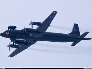 СБУ уразила літак-розвідник Іл-38Н перед підривом підводного човна РФ у Новоросійську. Відео