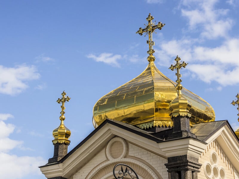 Майже 8 тис. церков УПЦ МП і далі працює в Україні – Opendatabot