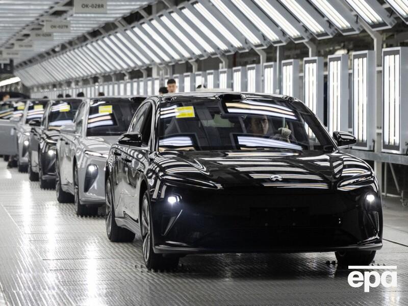 "Гра в довгу". Українська розвідка описала, як Китай готує ринок до експансії своїх електромобілів