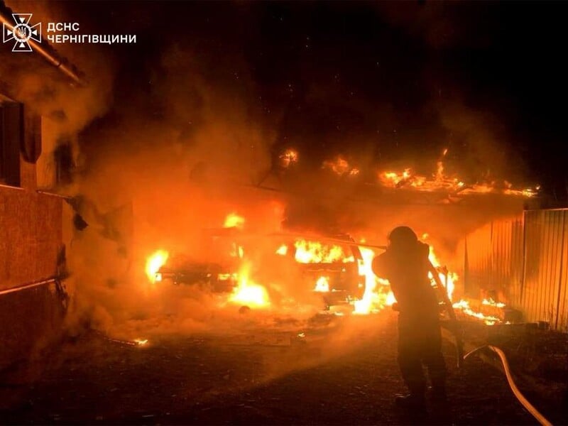 В Чернигове после удара РФ десятки тысяч людей остались без света