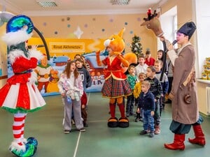 Фонд Ріната Ахметова привітав у Дніпрі дітей із прифронтових територій