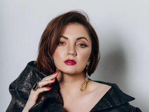 Сперва – большой концерт, потом – в декрет. 40-летняя Цибульская призналась, что мечтает о дочери