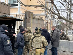 СМИ назвало нардепов, получивших подозрения за торговлю голосами в Раде. Они из 