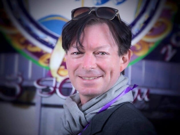 Умер 54-летний актер и ведущий Анатолий Суханов